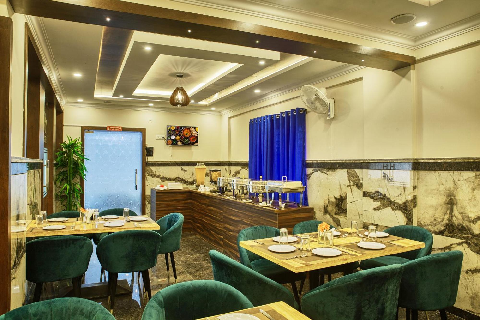 Sm Royal Suites - Hotel Near Kempegowda International Airport Bangalore دافانهالي المظهر الخارجي الصورة