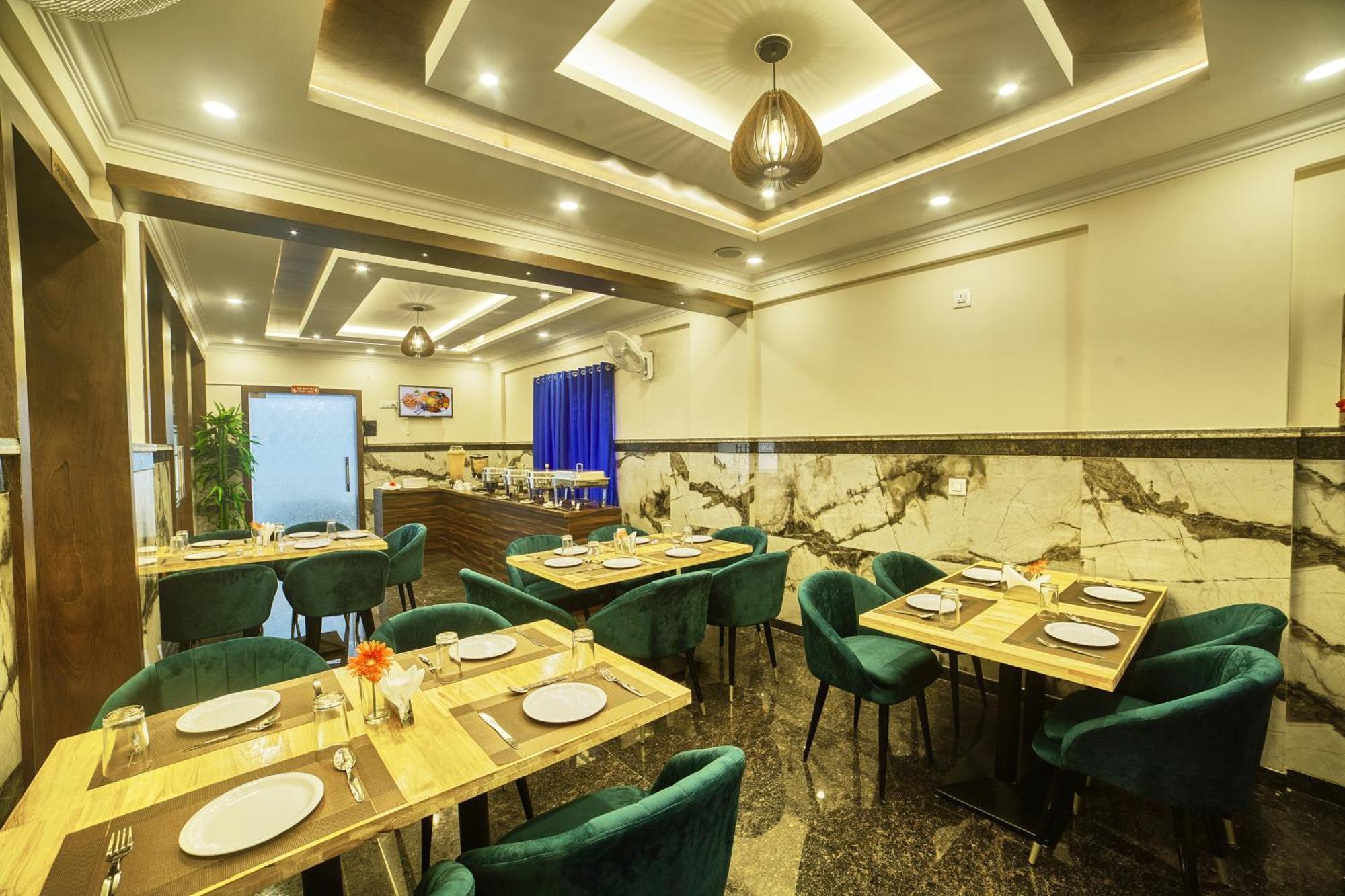 Sm Royal Suites - Hotel Near Kempegowda International Airport Bangalore دافانهالي المظهر الخارجي الصورة